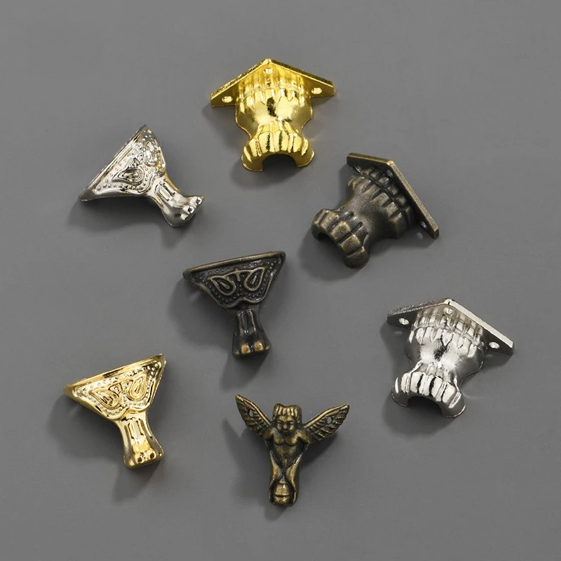 8pcs Antique Corner Brackets Z - Furniture Hardware Supply avaliação e preço